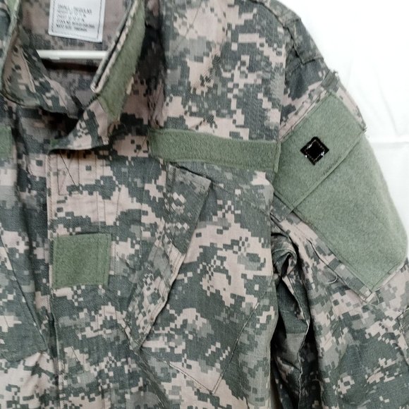 Defender M Military Camo Utility Jacket NEW NWT Men's size Small - Picture 7 of 13